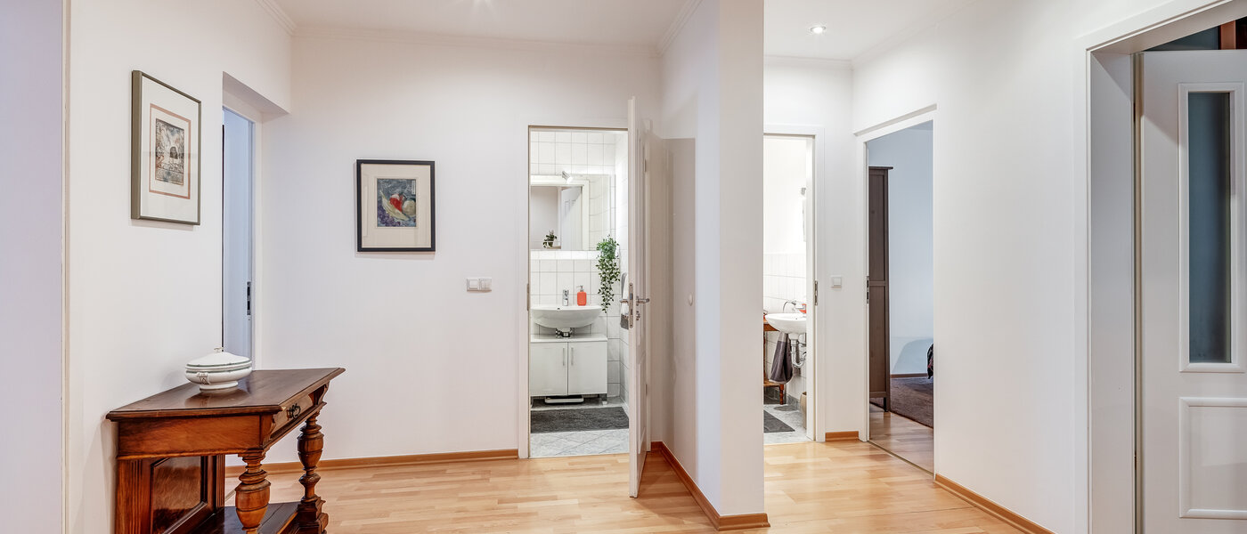 квартира München Haidhausen 03 коридор 7586