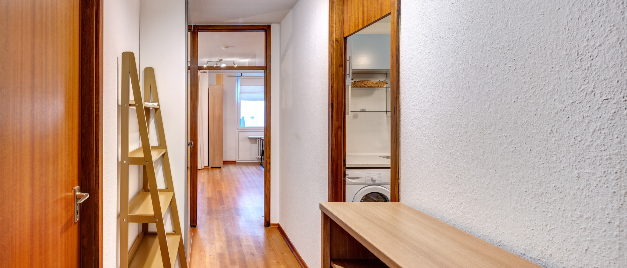 квартира München Schwanthalerhöhe 03 коридор 7592