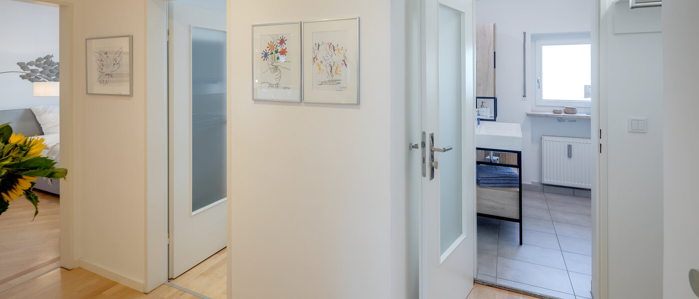 квартира München Bogenhausen 03 коридор 7629