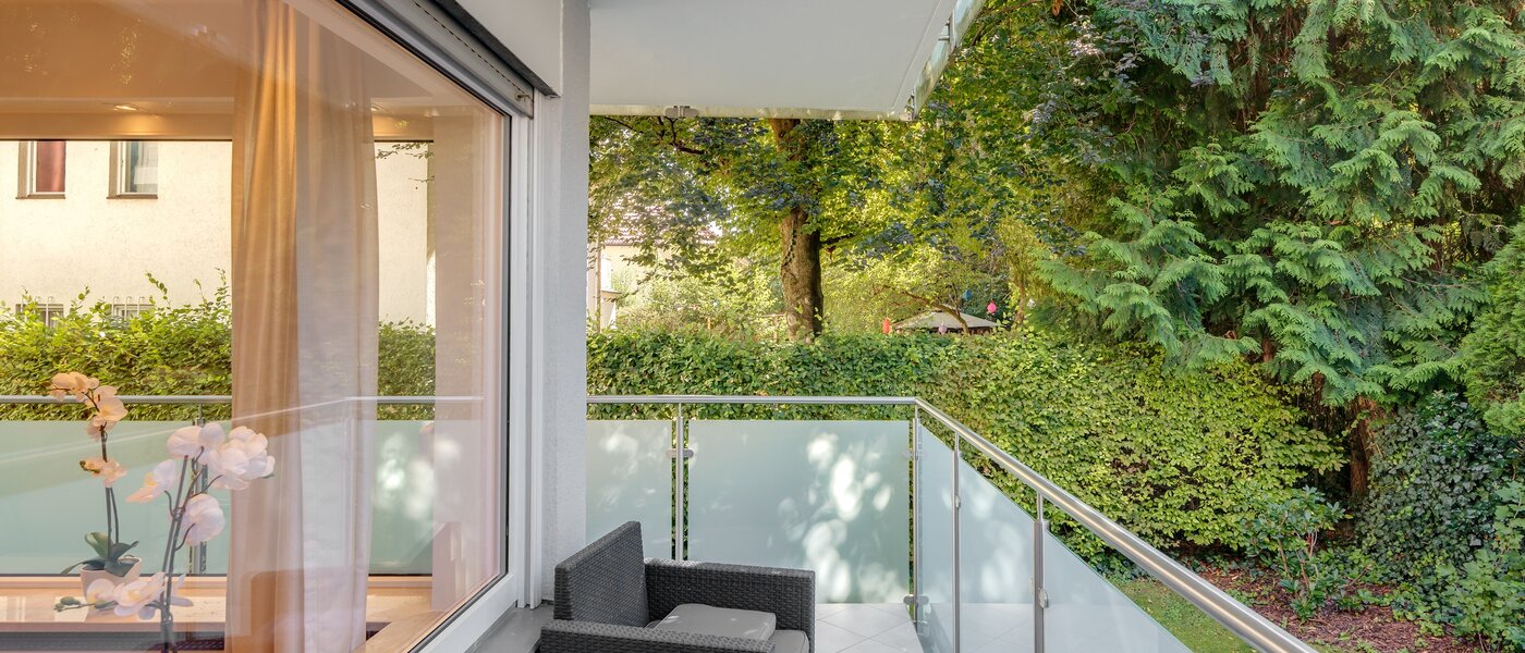 квартира München Bogenhausen 04 балкон 7629