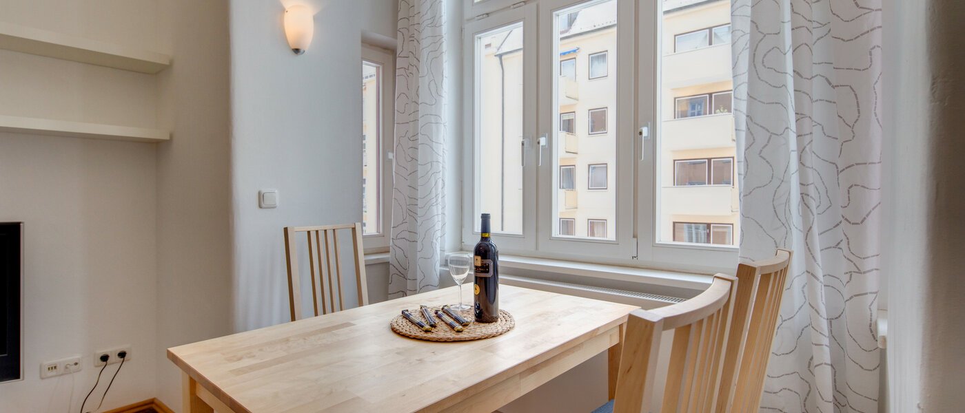 квартира München Au 01 столовая 7657