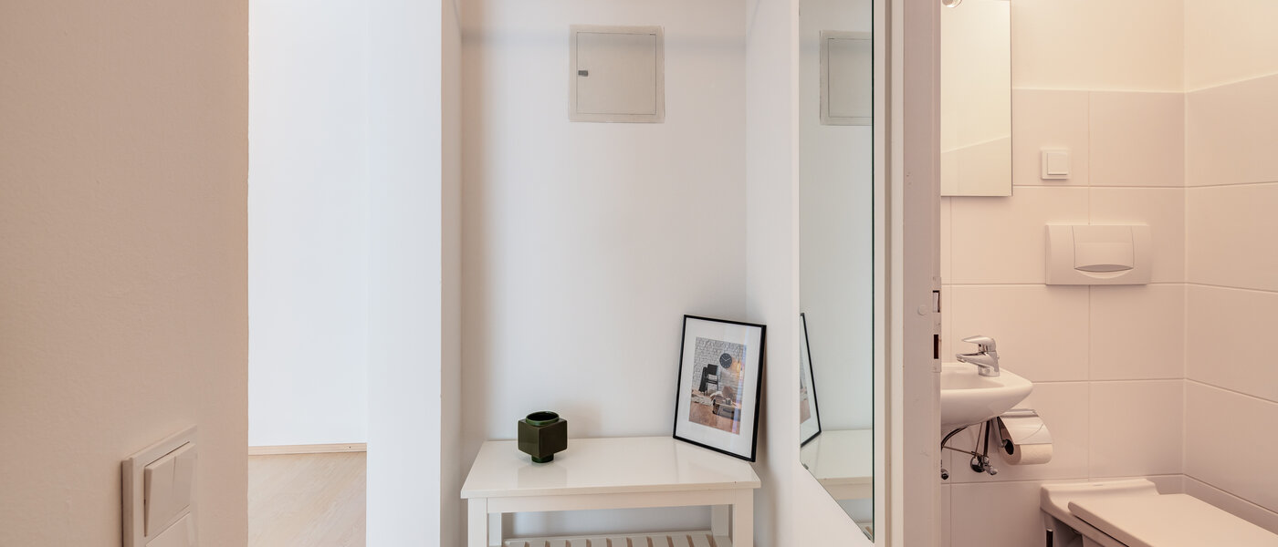 квартира München Schwabing-Nord (zw. Leopoldstraße & Englischen Garten) 02 коридор 7670