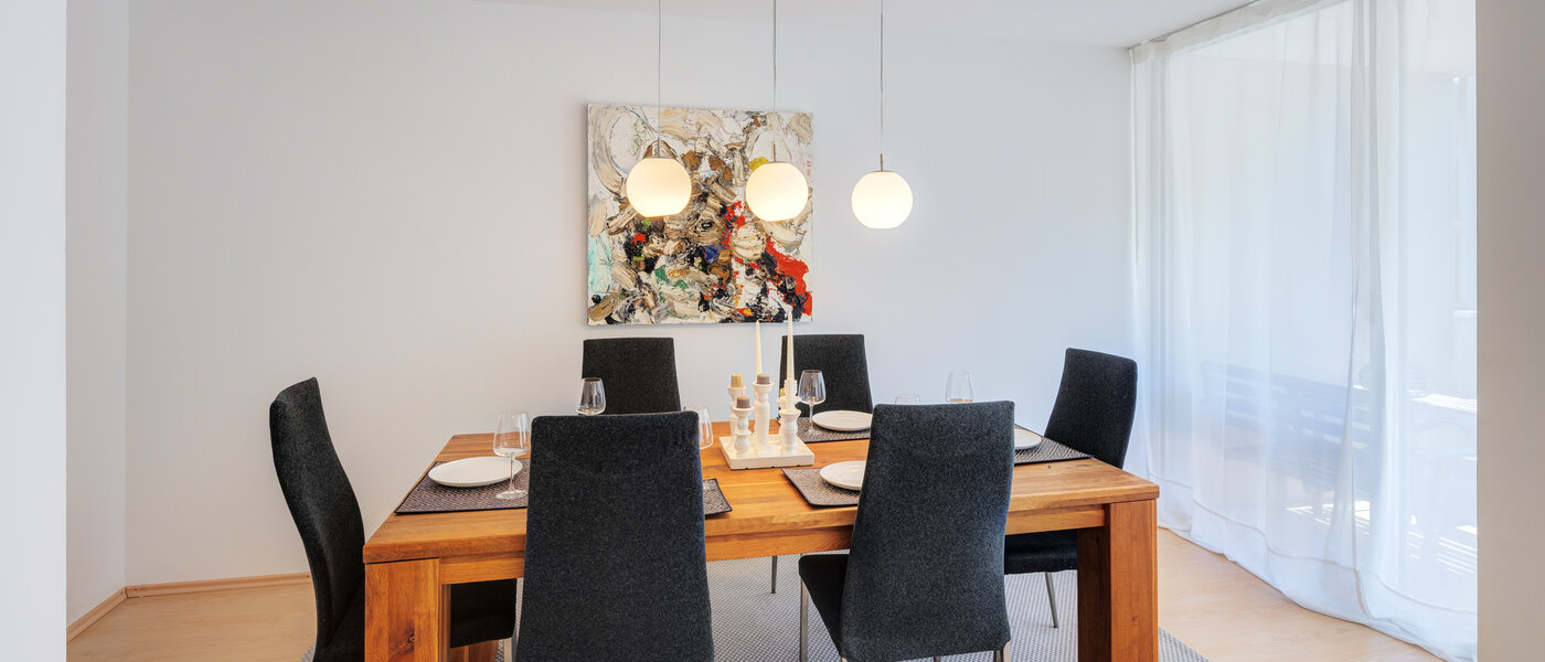 квартира München Schwabing-Nord (zw. Leopoldstraße & Englischen Garten) 02 обеденная зона 7670