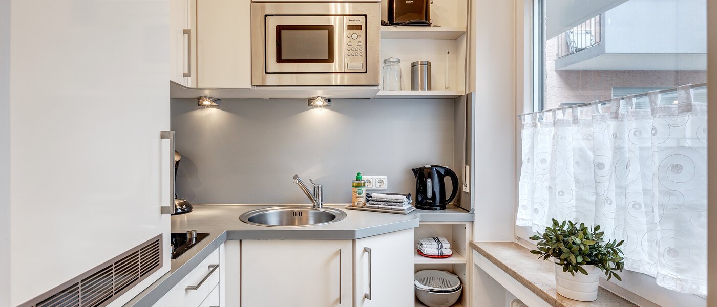 квартира München Schwabing-West (rund um den Hohenzollernplatz) 01 кухня 7675