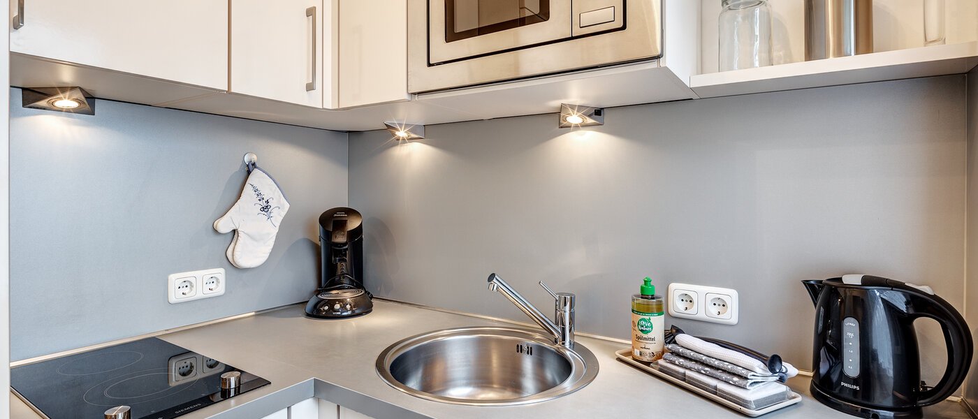 квартира München Schwabing-West (rund um den Hohenzollernplatz) 02 кухня 7675