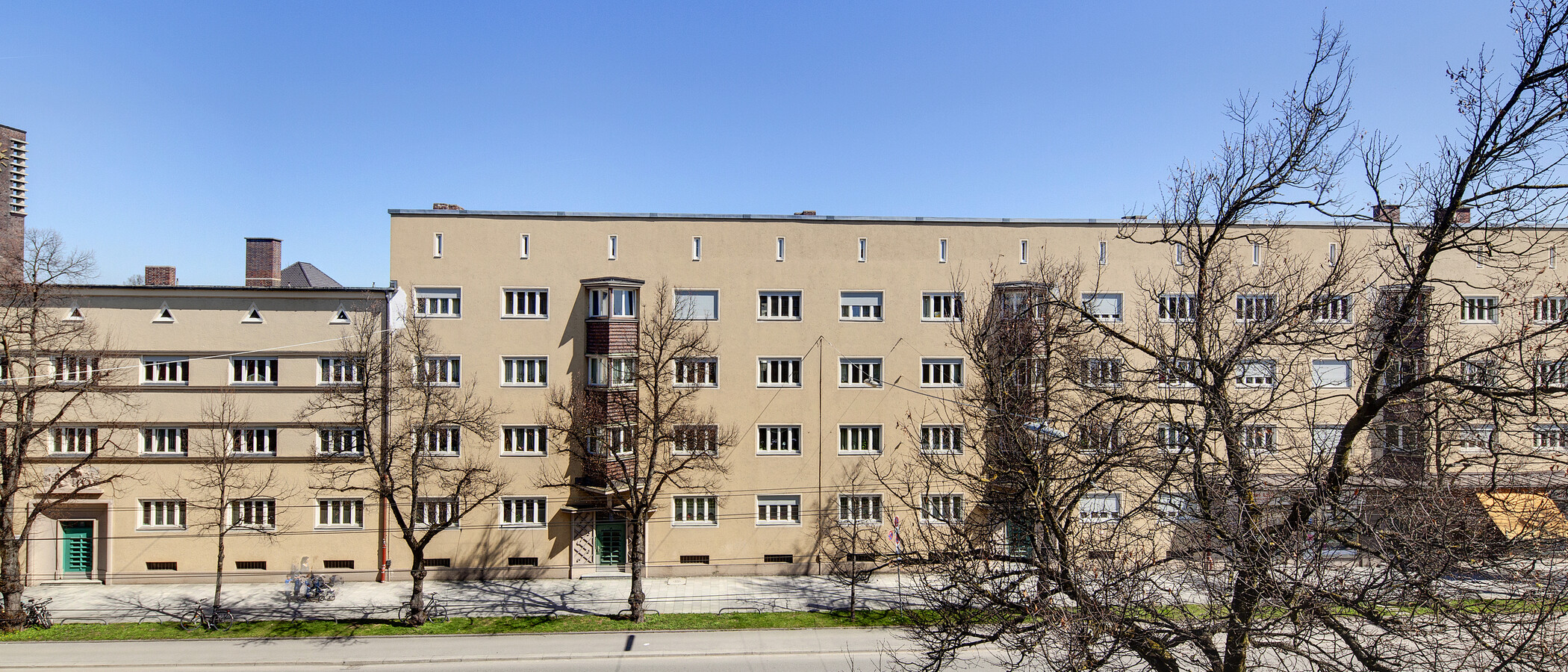 квартира München Schwabing-West (rund um den Hohenzollernplatz) 02 вид из окна 7701