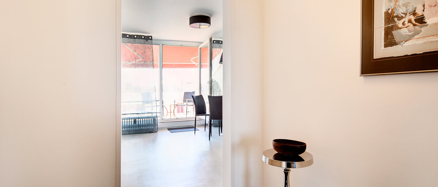 мансардная квартира München Schwabing-West (rund um den Hohenzollernplatz) 02 коридор 7704