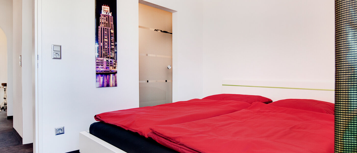 мансардная квартира München Schwabing-West (rund um den Hohenzollernplatz) 01 спальная 7704