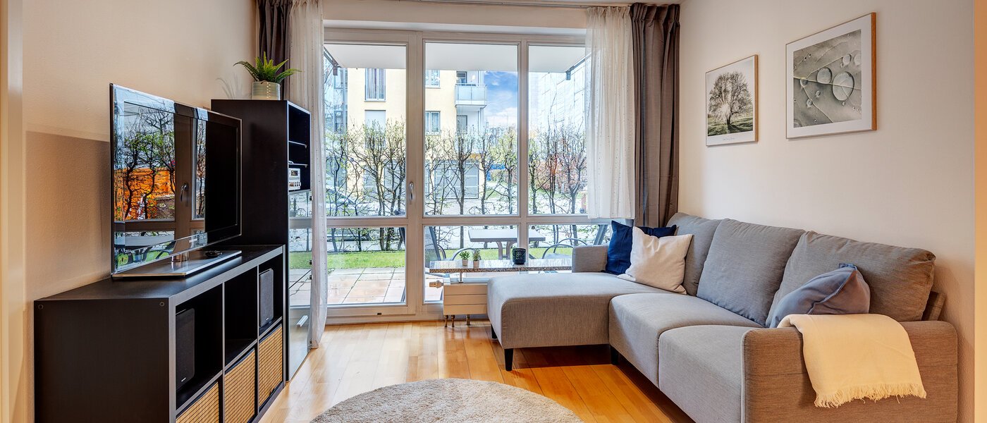 квартира München Parkstadt Schwabing 01 гостиная 7742