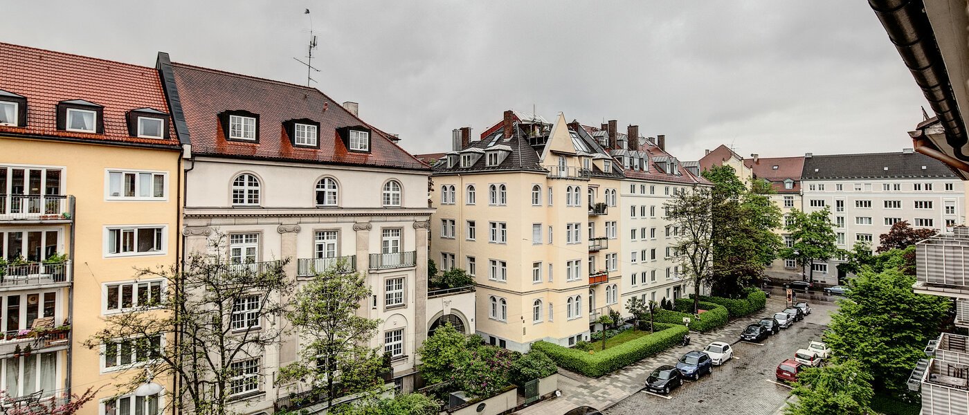 квартира München Schwabing (links der Leopoldstraße) 02 вид из окна 7776