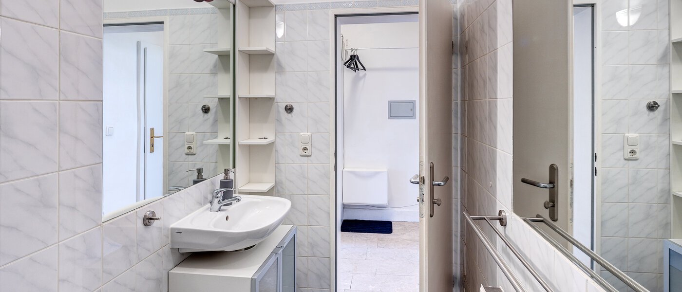 квартира München Milbertshofen 02 ванная комната 7798