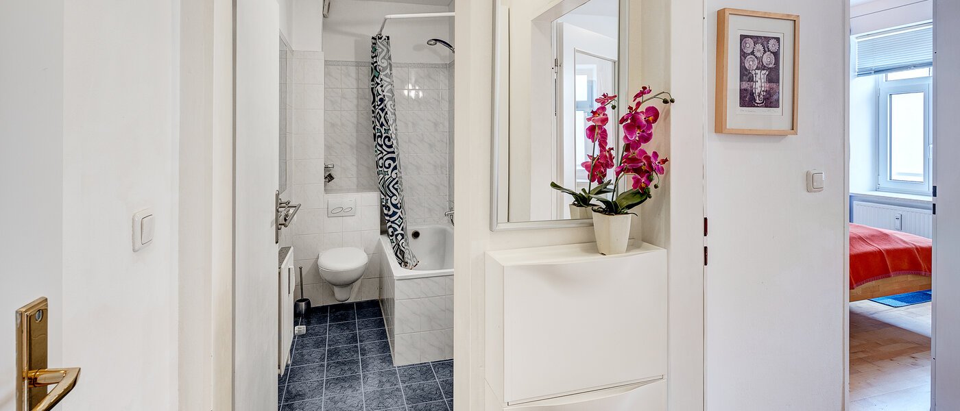 квартира München Milbertshofen 02 коридор 7798