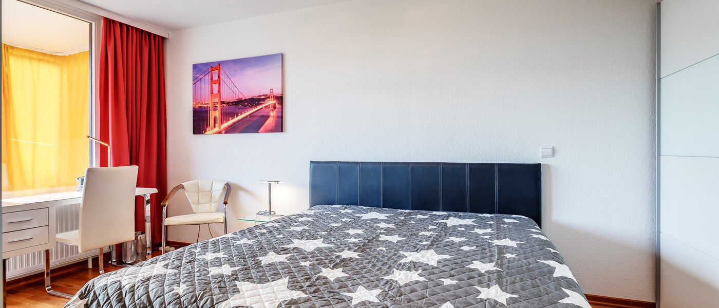 квартира München Johanneskirchen 01 спальная комната 7811