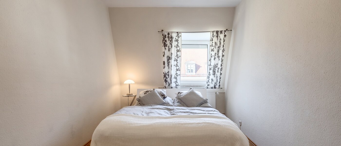 квартира München Maxvorstadt - Westen 01 спальная комната 782