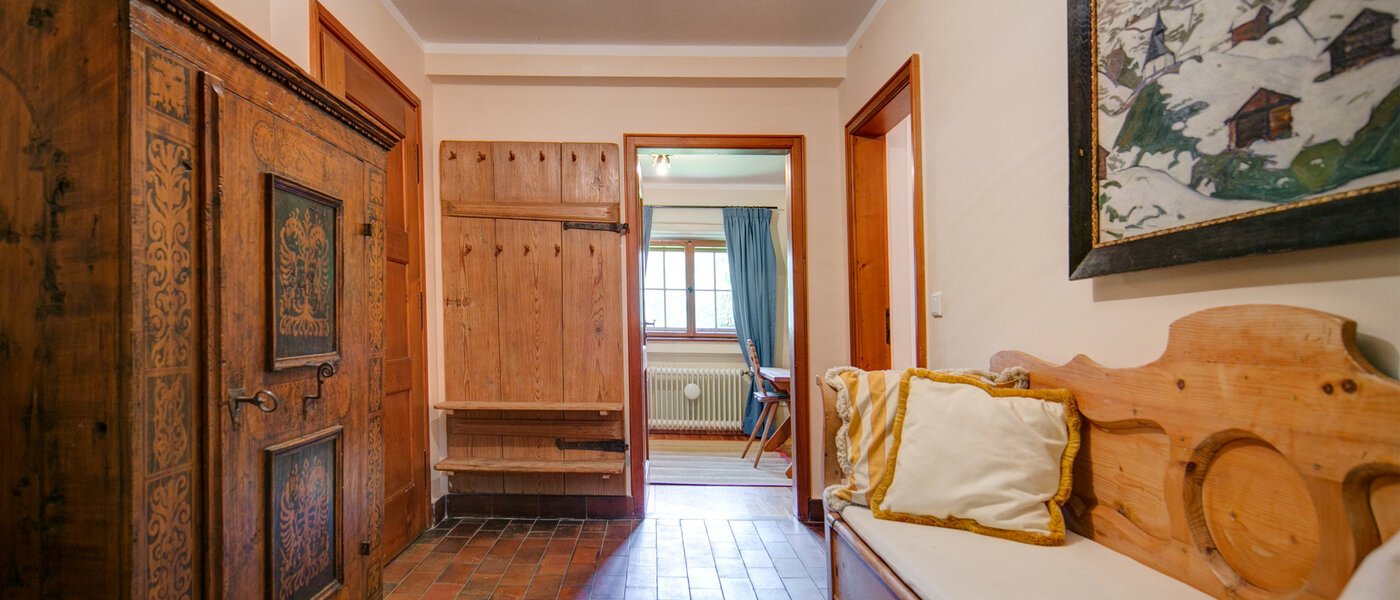 дом Schäftlarn 04 коридор 7847