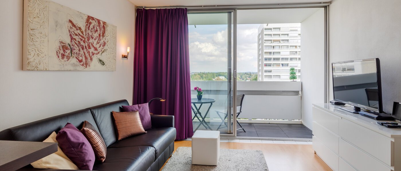 квартира München Arabellapark 01 жилое пространство 7848