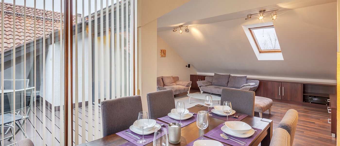 квартира Taufkirchen 02 обеденная зона 7869