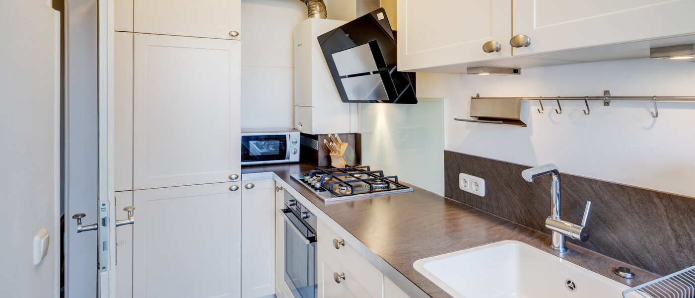 квартира München Maxvorstadt - Universitätsviertel 01 кухня 7887