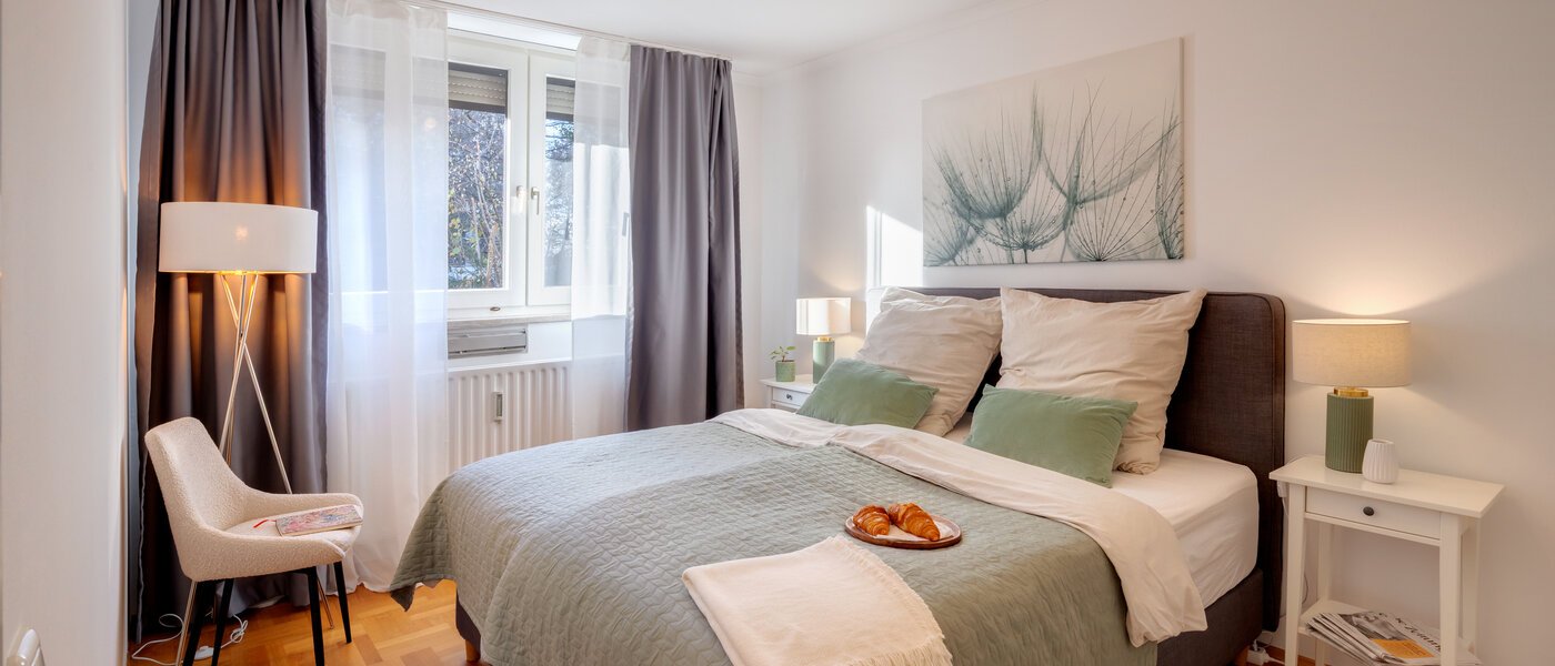 квартира München Haidhausen 01 спальная комната 7905