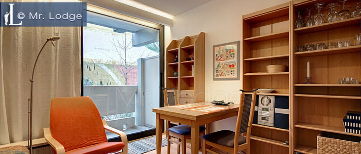 квартира München Maxvorstadt - Universitätsviertel 01 гостиная 792