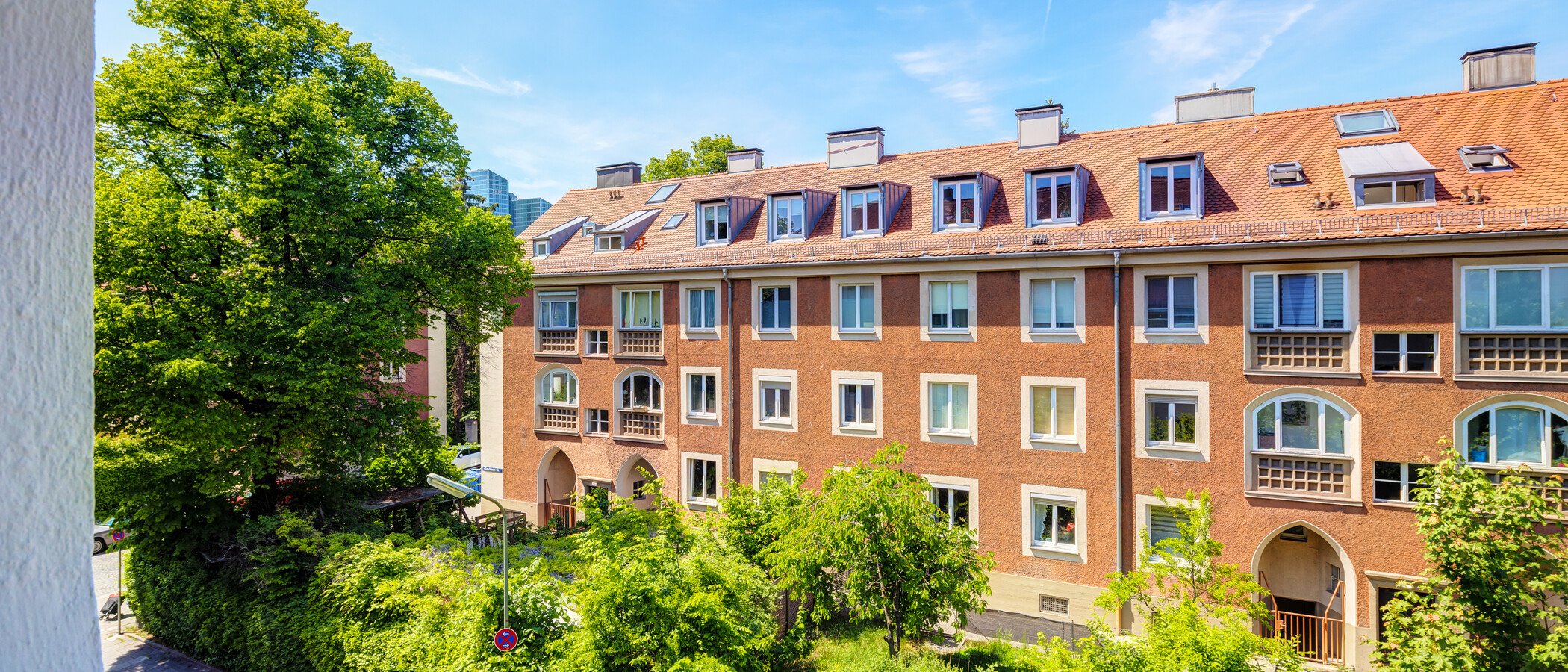 квартира München Schwabing - Alte Heide 03 вид из окна 7927