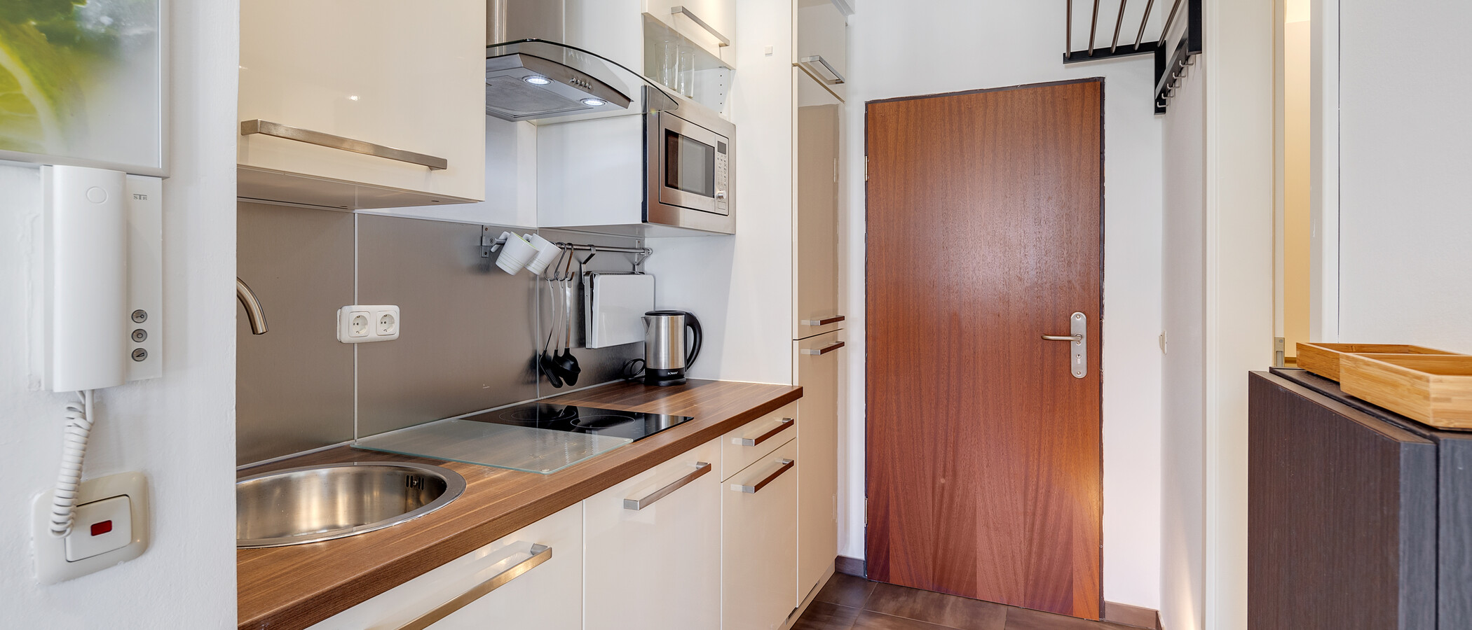 квартира München Milbertshofen 02 кухня 7933