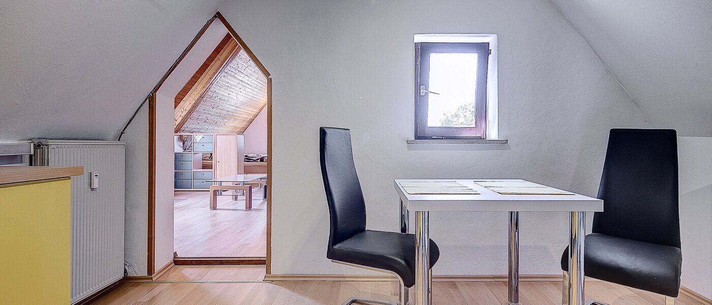 мансардная квартира München Untermenzing 03 кухня 7937