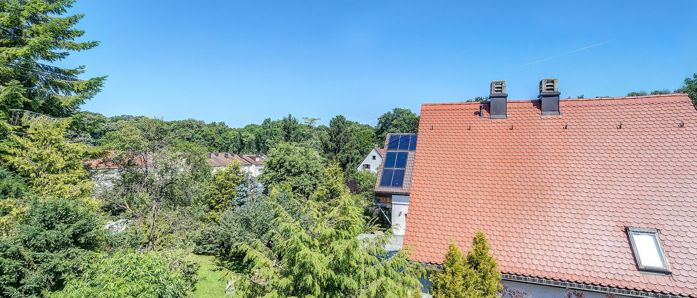 мансардная квартира München Untermenzing 01 вид из окна 7937