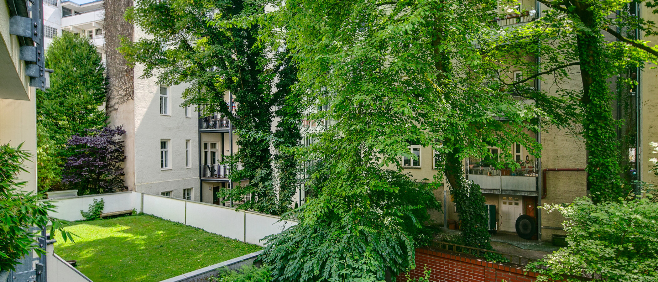 квартира München Schwabing-West (rund um den Hohenzollernplatz) 03 вид из окна 7964