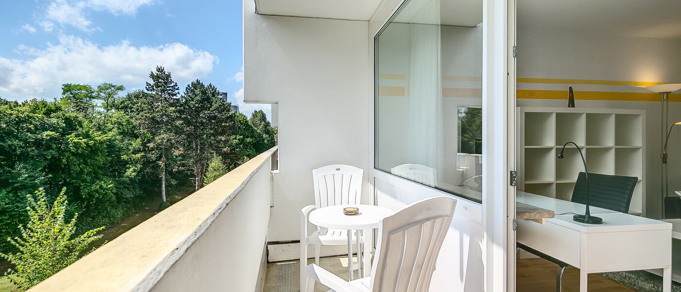 квартира München Obersendling 01 балкон 7983