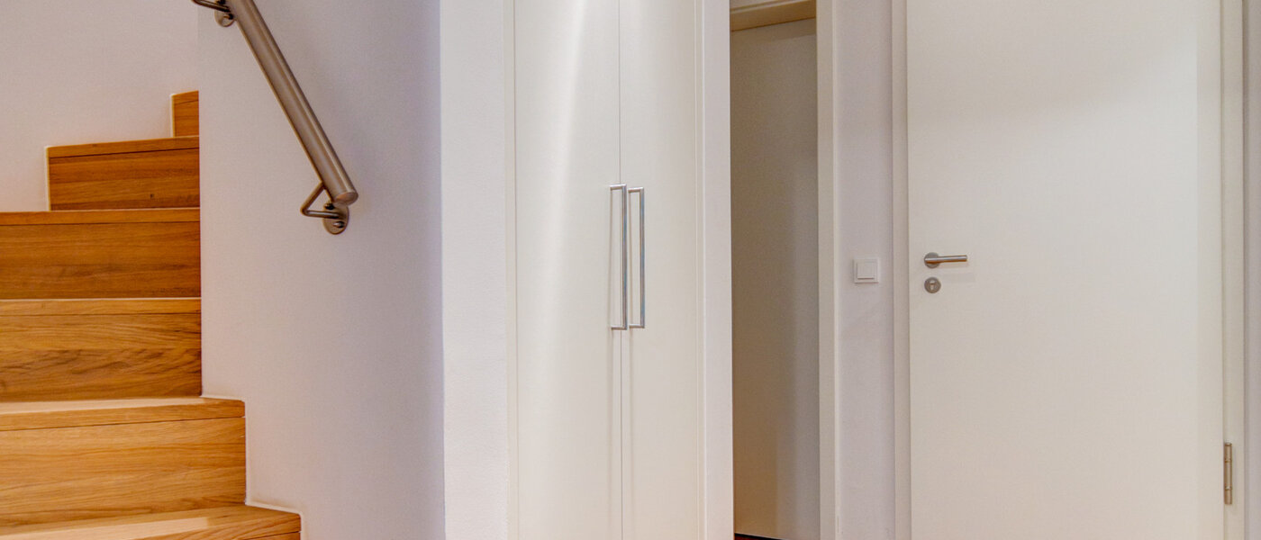 дом München Schwabing-West 07 коридор 7998