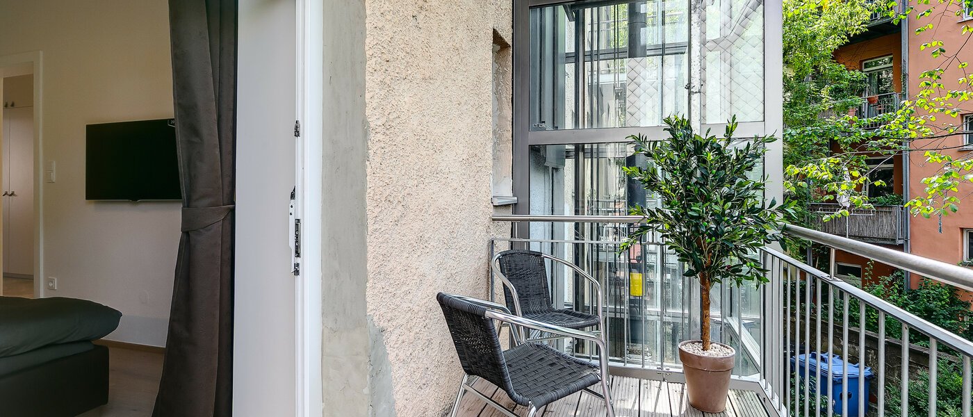 квартира München Isarvorstadt 01 балкон 8026