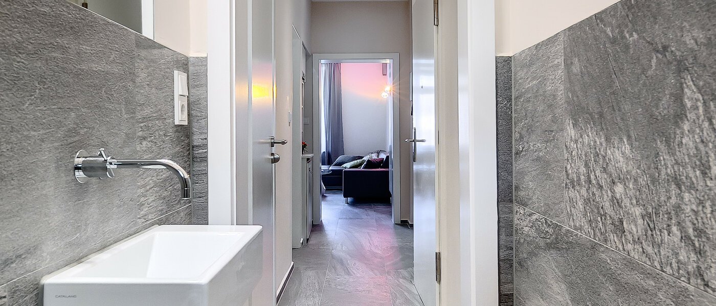 квартира München Isarvorstadt 02 гостевой туалет 8026