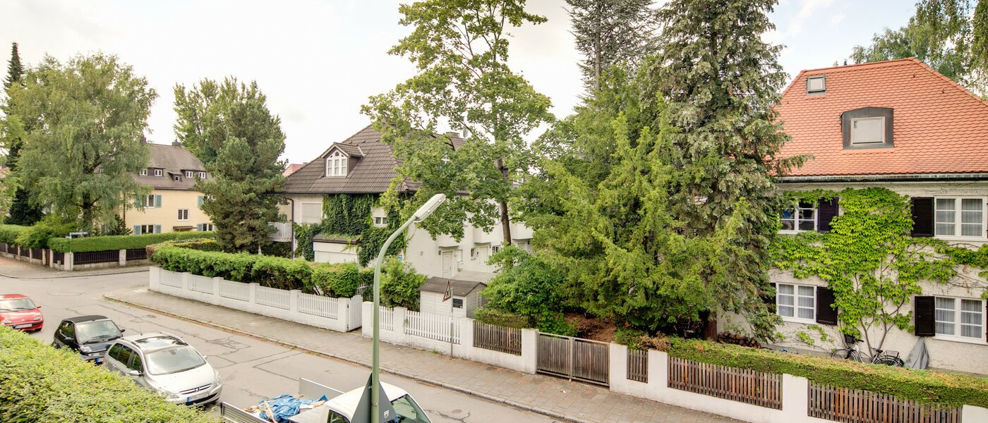 квартира München Sendling-Westpark 01 вид из окна 8053