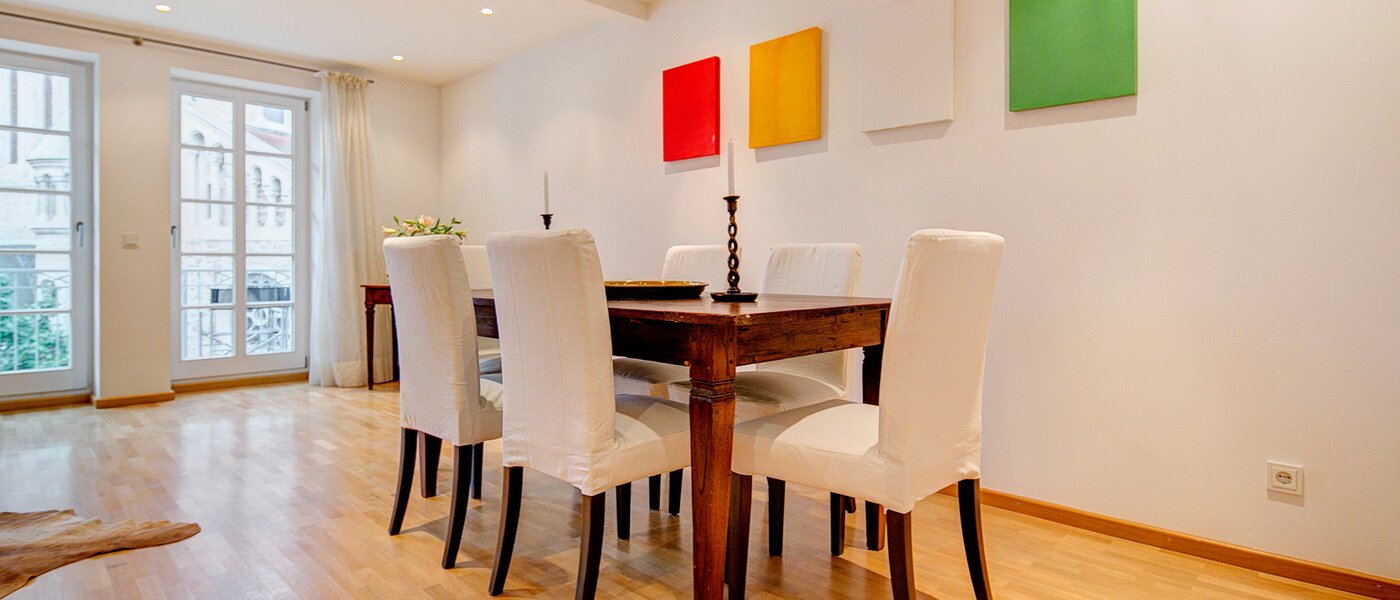 квартира München Glockenbachviertel 04 гостиная 8066