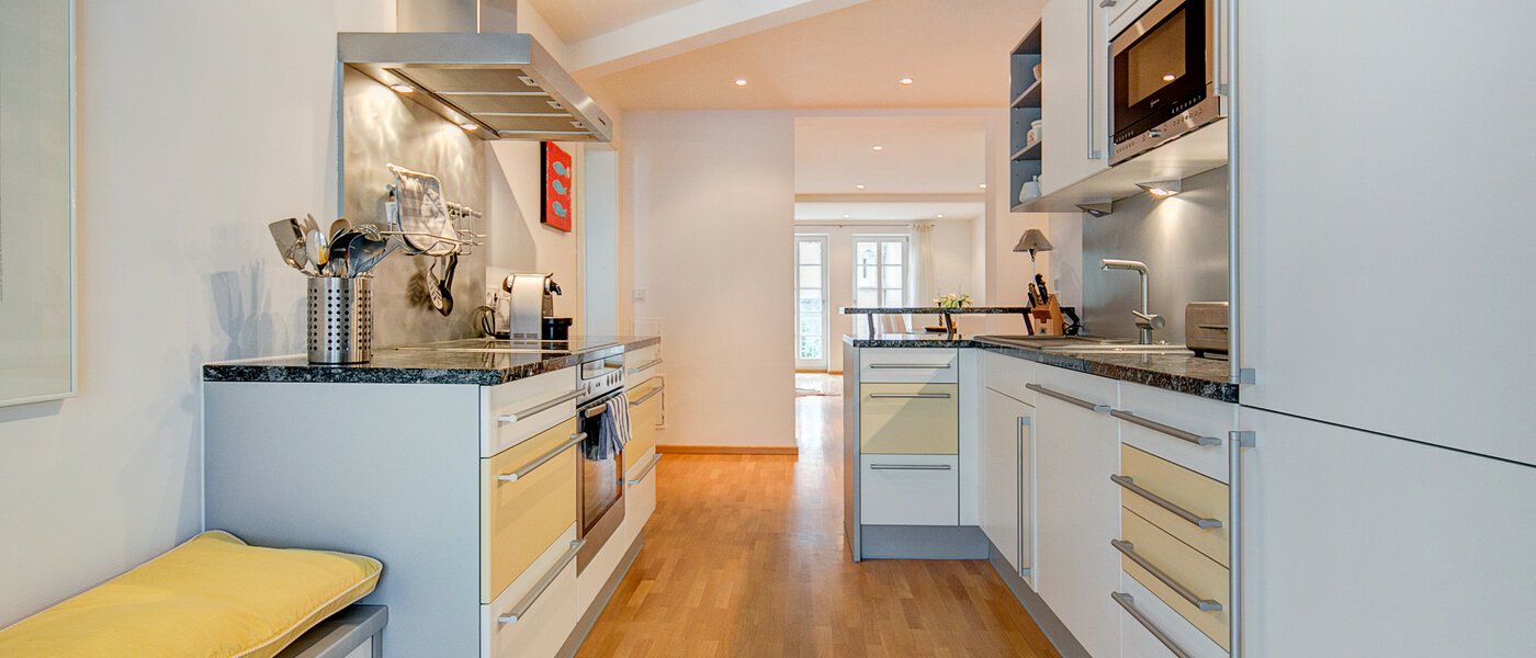 квартира München Glockenbachviertel 04 кухня 8066