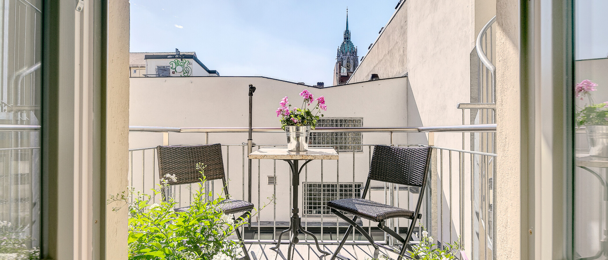 квартира München Ludwigsvorstadt 01 балкон 8085