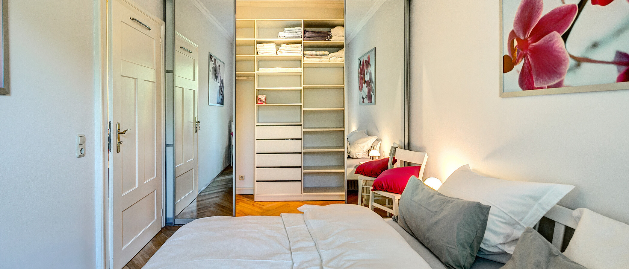 квартира München Schwabing 02 спальная комната 8088