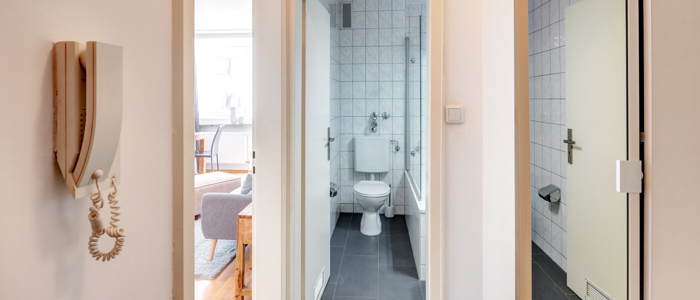 квартира München Untergiesing 01 коридор 8114