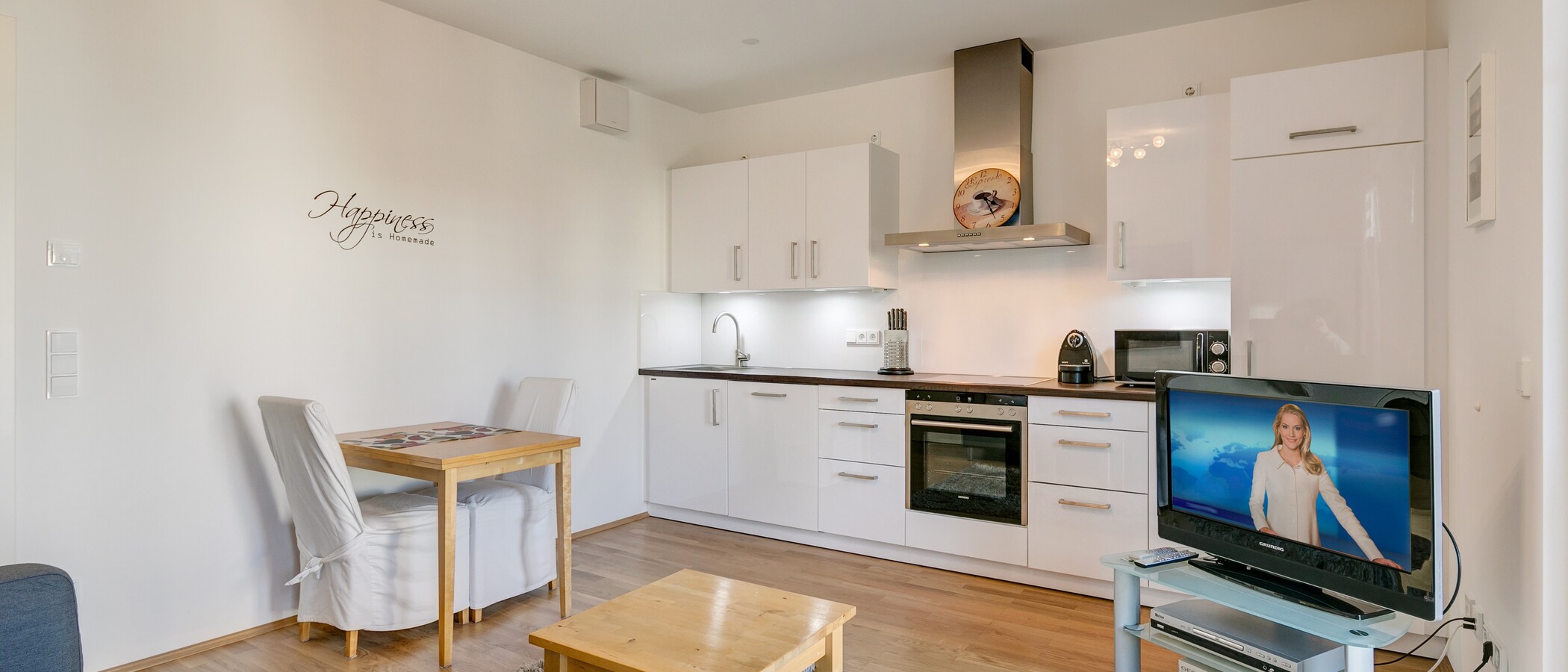 квартира München Schwabing 03 гостиная 8156