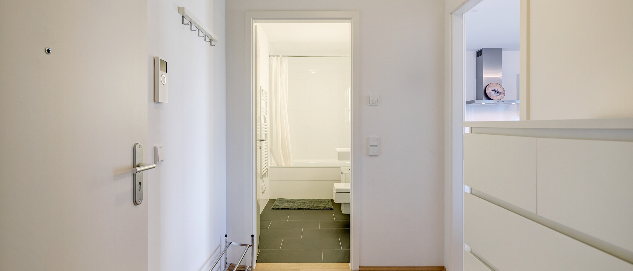 квартира München Schwabing 02 коридор 8156