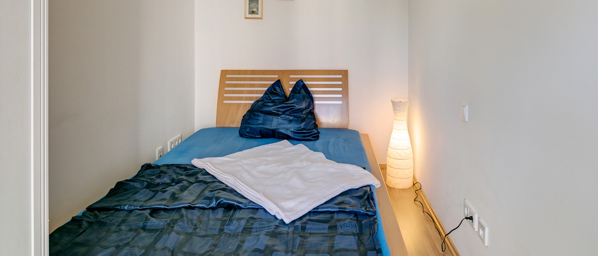квартира München Schwabing 01 спальная 8156