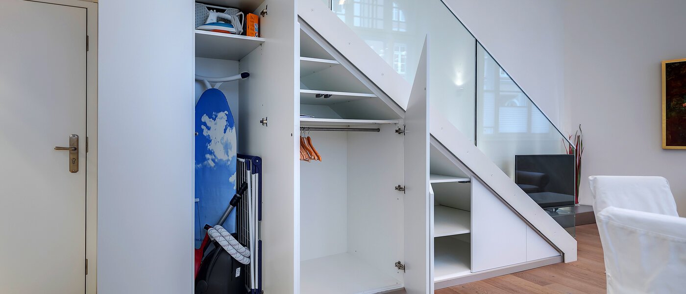 квартира-галерея München Maxvorstadt 02 коридор 8163