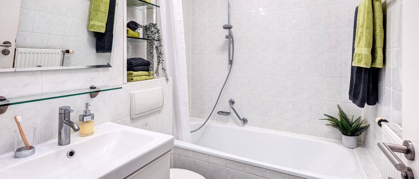 квартира с садом Haar 01 ванная комната 8167