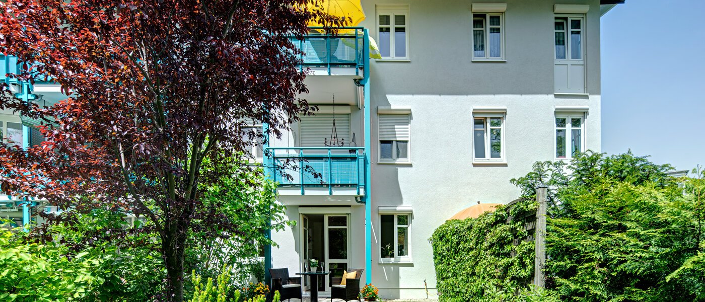 квартира с садом Haar 01 сад 8167