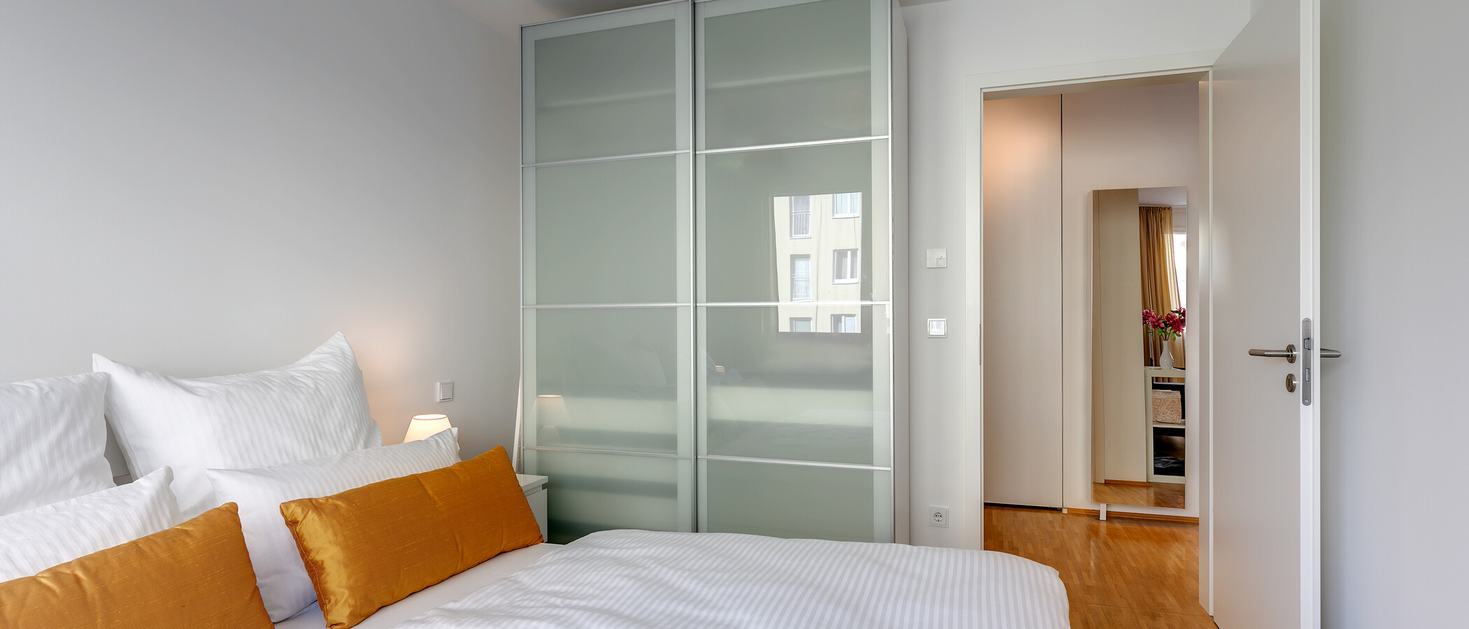 квартира München Haidhausen 03 спальная комната 8177