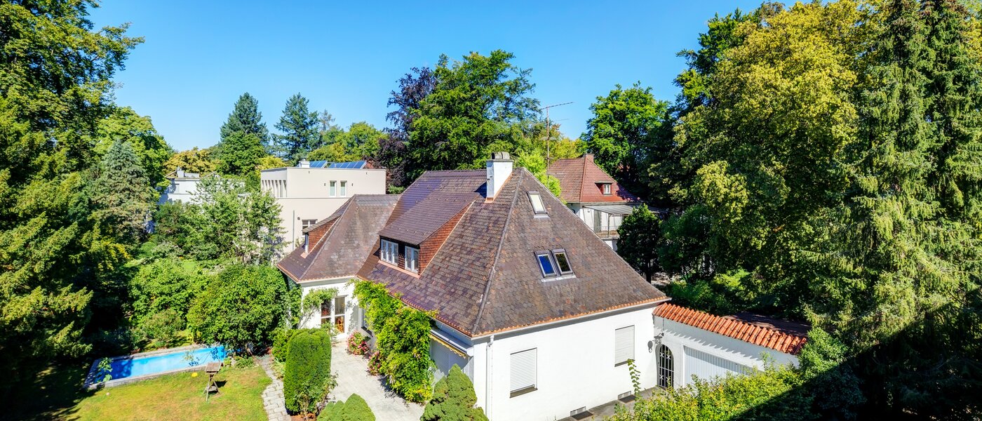 мансардная квартира München Menterschwaige 02 вид из окна 8181