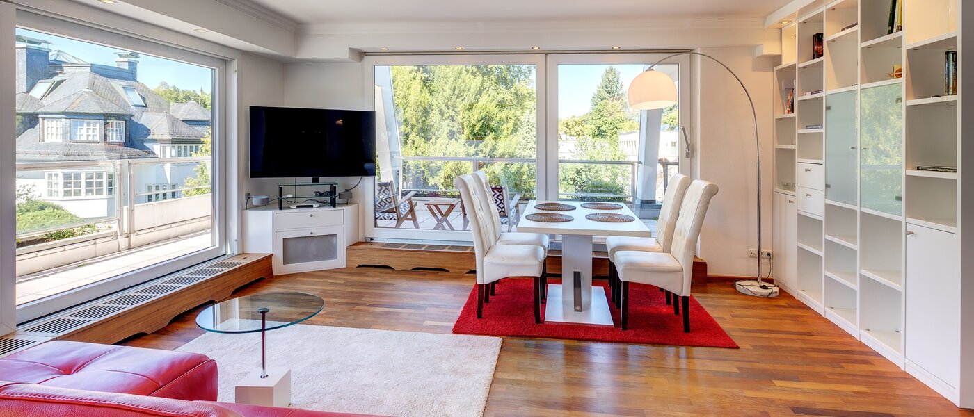 мансардная квартира München Menterschwaige 04 жилое пространство 8181