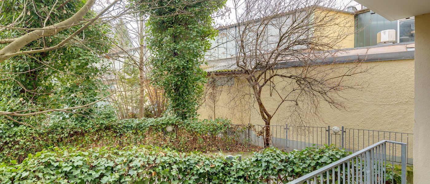 квартира München Thalkirchen 01 вид из окна 8190