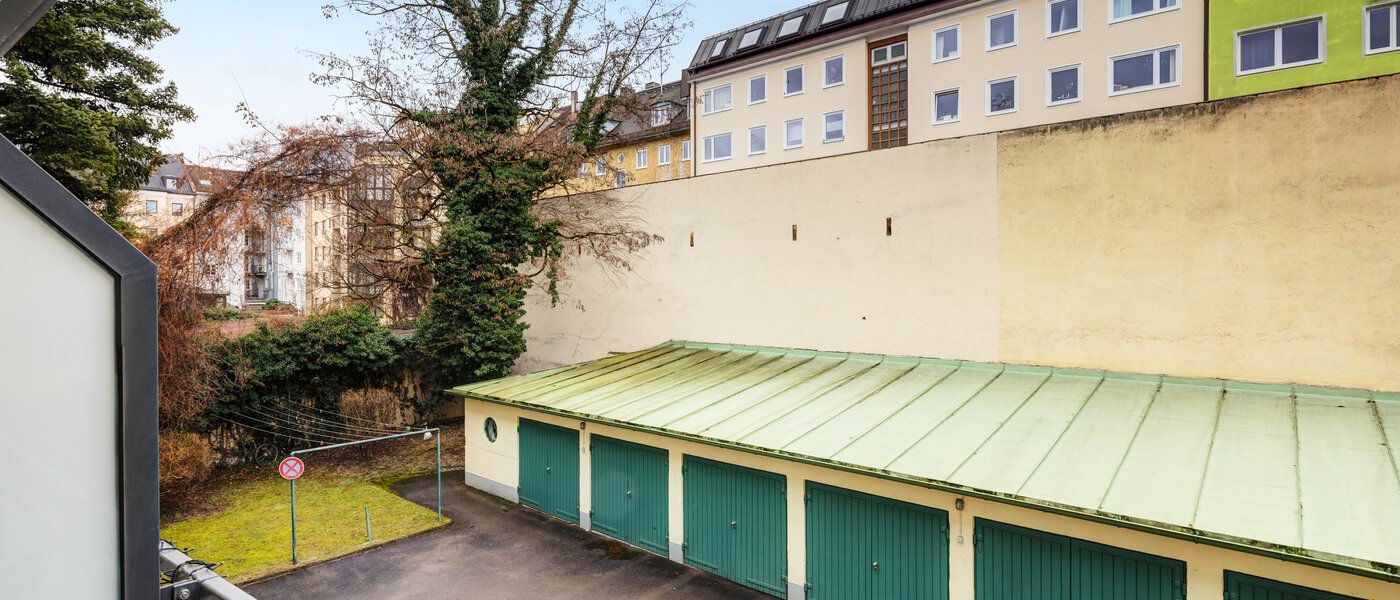 квартира München Maxvorstadt - Universitätsviertel 02 вид из окна 8243